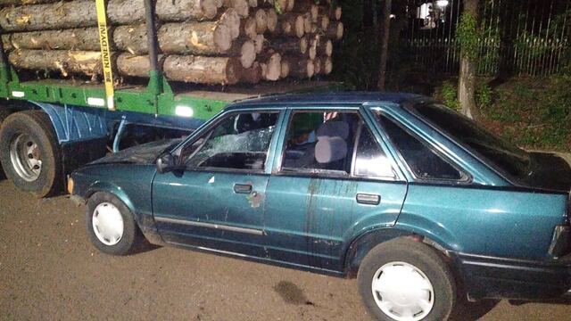Joven conducía alcoholizado y se incrustó en un acoplado estacionado en San Ignacio