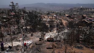 El fuego arrasó con todo en Chile.