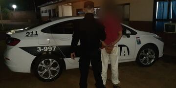 Se secuestraron elementos como un rifle, equipos de música y un cuchillo.