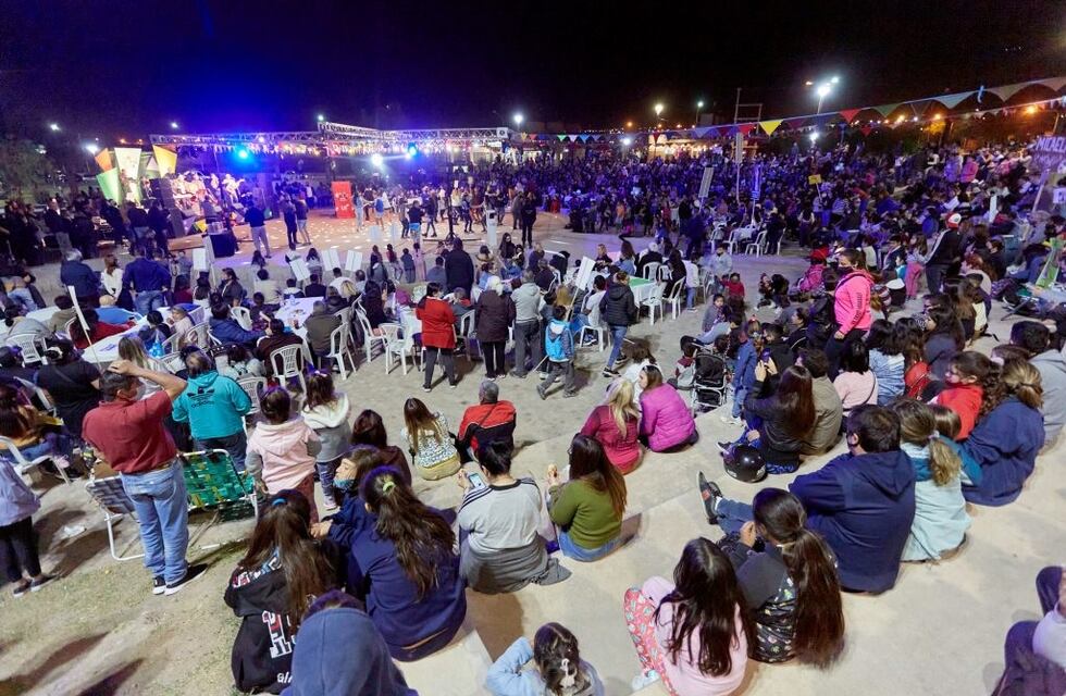 Las Heras abrió el calendario vendimial “Con alma de barrio”
