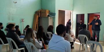 Los cursos se están dictando en los distritos de Ciudad, Gutierrez, Beltrán, San Roque, Rodeo del Medio, Cruz de Piedra y Luzuriaga.