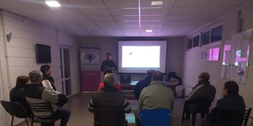 Capacitación de Ojos en Alerta