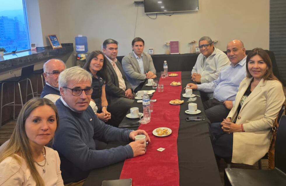 Senadores con representantes de discapacitados en Tucumán