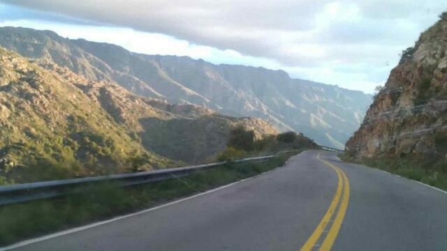 La maniobra podría haber terminado en una tragedia en la ruta provincial E 34 (Imagen ilustrativa)