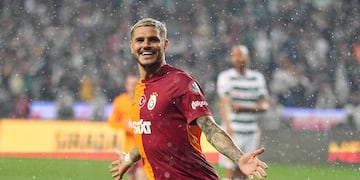 El delantero rosarino metió un doblete frente a Konyaspor.