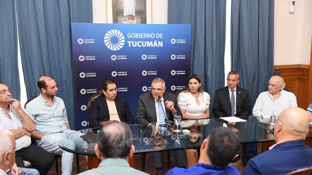 Representantes de industriales, cañeros, obreros y funcionarios del área