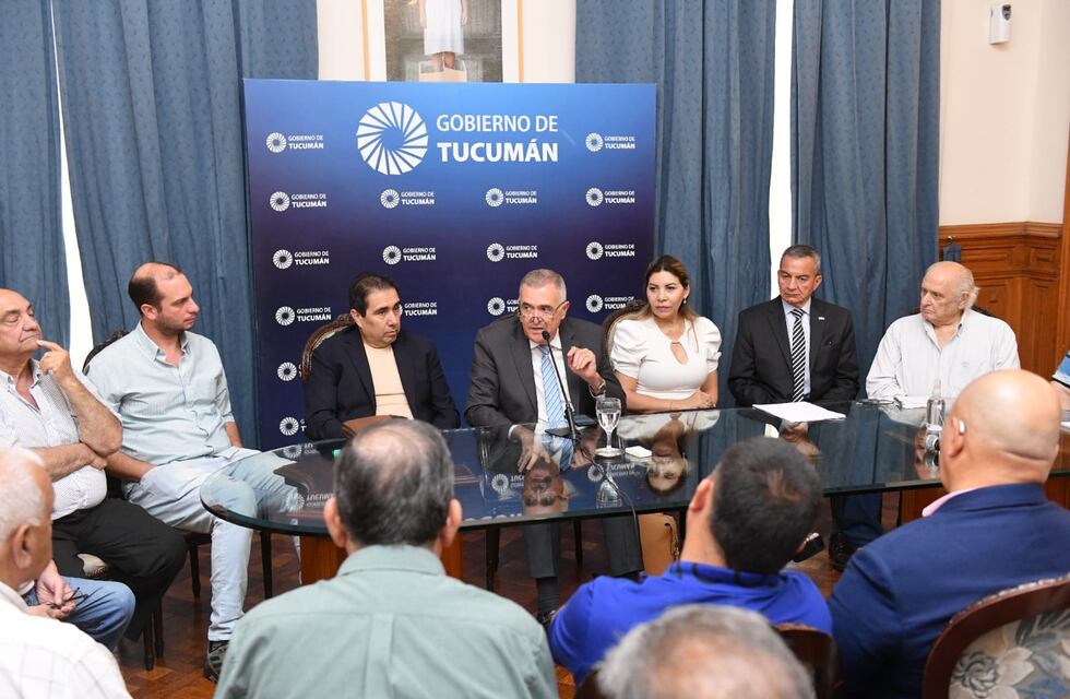 Sectores reunidos con  Jaldo para defender el azúcar y el bioetanol