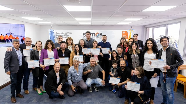 Tierra del Fuego homenajeó a los Maestros Bicontinentales en su Día