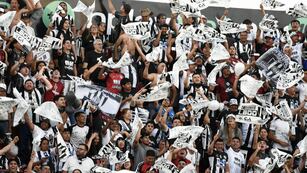 Hinchas de Central Córdoba. Foto NA.