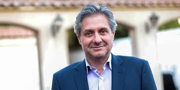 Quién es José Luis Daza, el economista que posiblemente se suma al equipo de Luis Caputo