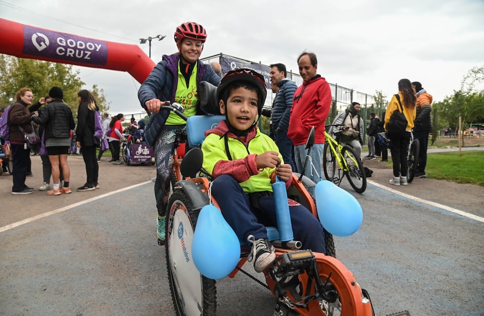 Deporte inclusivo: así se vivió en Mendoza el primer Duatlón Mixed Ability del país