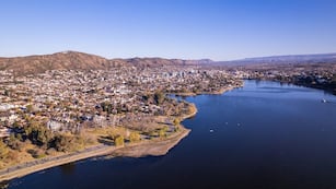 Turismo y sol en Carlos Paz