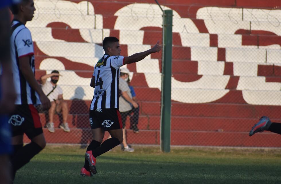 Dos golazos en la fecha de Liga Cordobesa