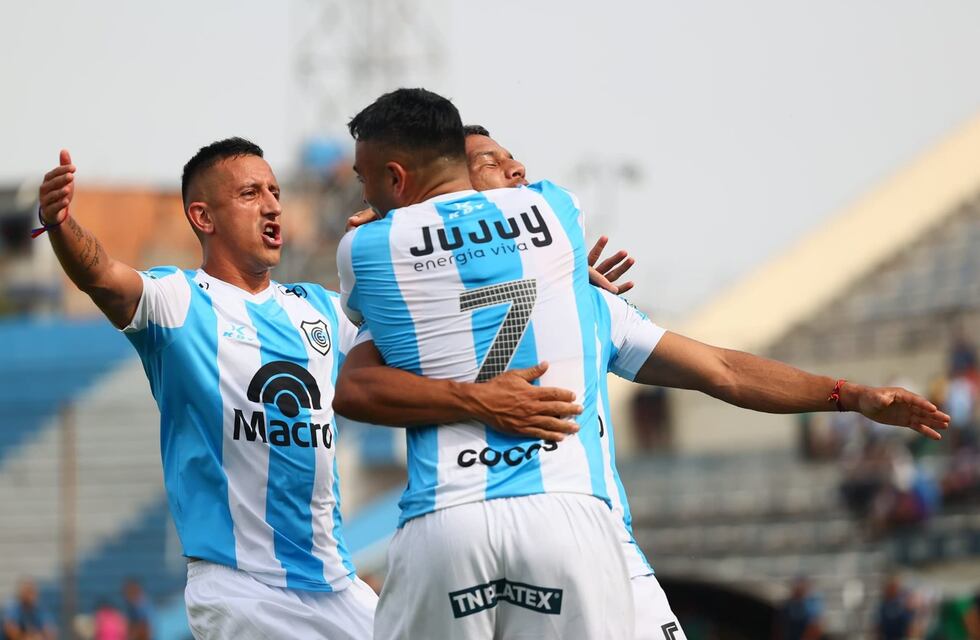 La tarde en Jujuy era un infierno, pero el triunfo de Gimnasia y Esgrima fue celestial