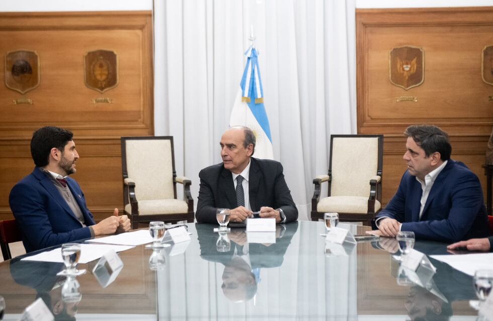 Provincia y Nación acordaron continuar obras de cloacas y construir un CDI en Rafaela
