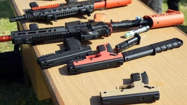 La Policía de Córdoba incorporará nuevas armas no letales, con gas pimienta, a su equipamiento.