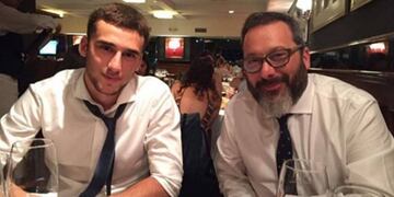 Gerardo Rozín junto a su hijo Pedro