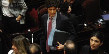 Lousteau advirtió que en el Presupuesto 2025 está en peligro la autonomía universitaria (Foto: Federico López Claro)