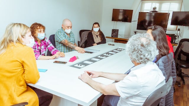 Judit Di Giglio recibió a dos asociaciones cannábicas de Tierra del Fuego.