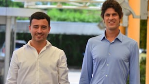 Rodrigo de Loredo y Martín Lousteau, de la UCR. (José Gabriel Hernández)