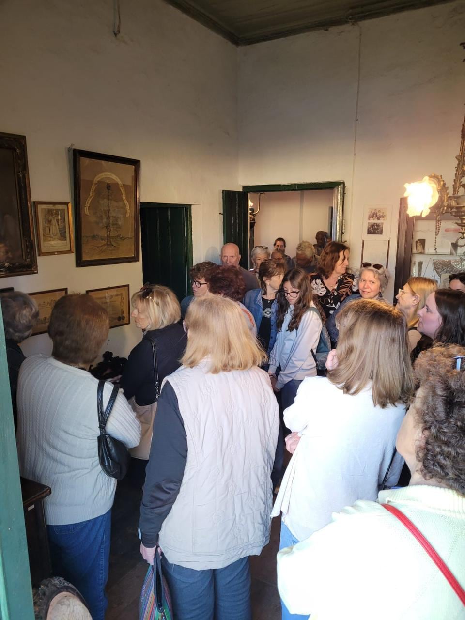 Se realizó en Gonzales Chaves una nueva edición de “Una Noche en los Museos”