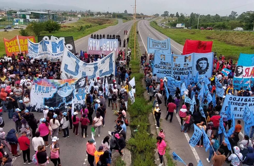 Movimientos sociales y piqueteros jujeños se plegaron a la protesta nacional