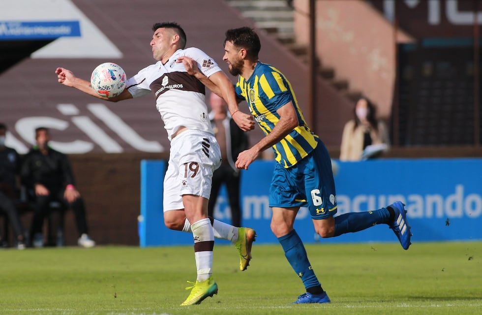 Platense goleó a Rosario Central y lo alejó de los cuartos de final