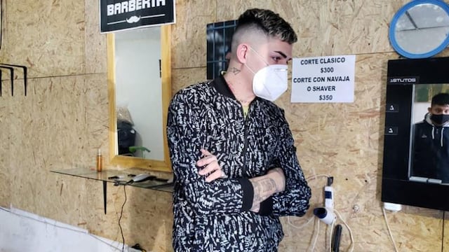 Lucho es un peluquero solidario y le robaron todo.