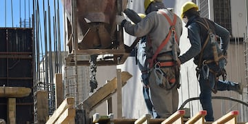 El costo del metro cuadrado aumentó más de 1.000 pesos en el último mes. (Orlando Pelichotti)