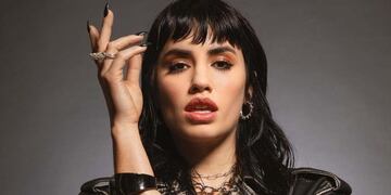 Lali Espósito y su look total white.