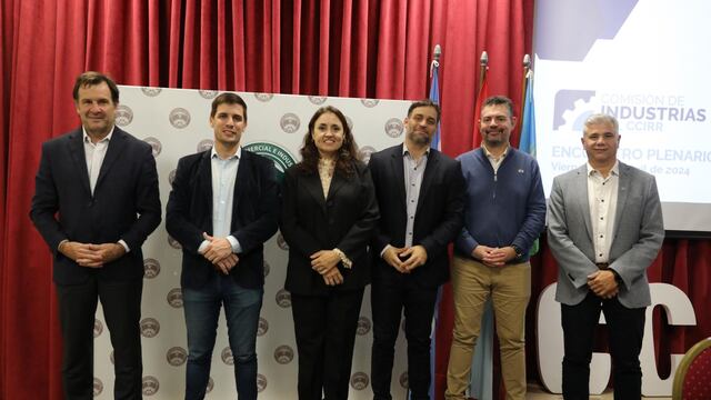 Se llevó a cabo el “Encuentro Plenario Industrial” en el Centro Comercial e Industrial de Rafaela y la Región