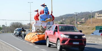 Un costo promedio aproximado de doce millones de pesos insumió la construcción de cada carroza estudiantil para la FNE 2024.