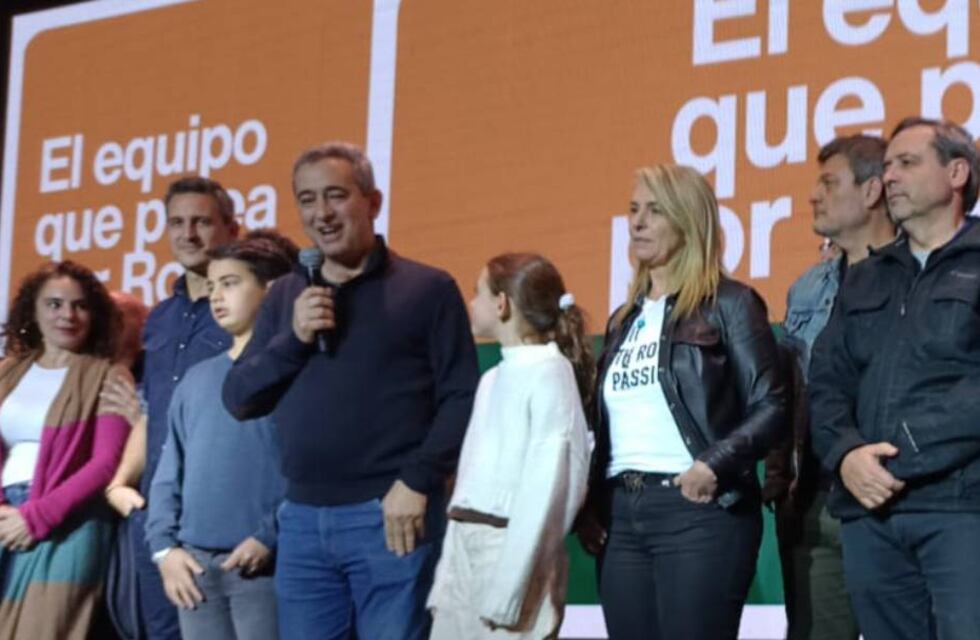 PASO 2023 en Rosario: Pablo Javkin se acerca a la reelección tras la interna