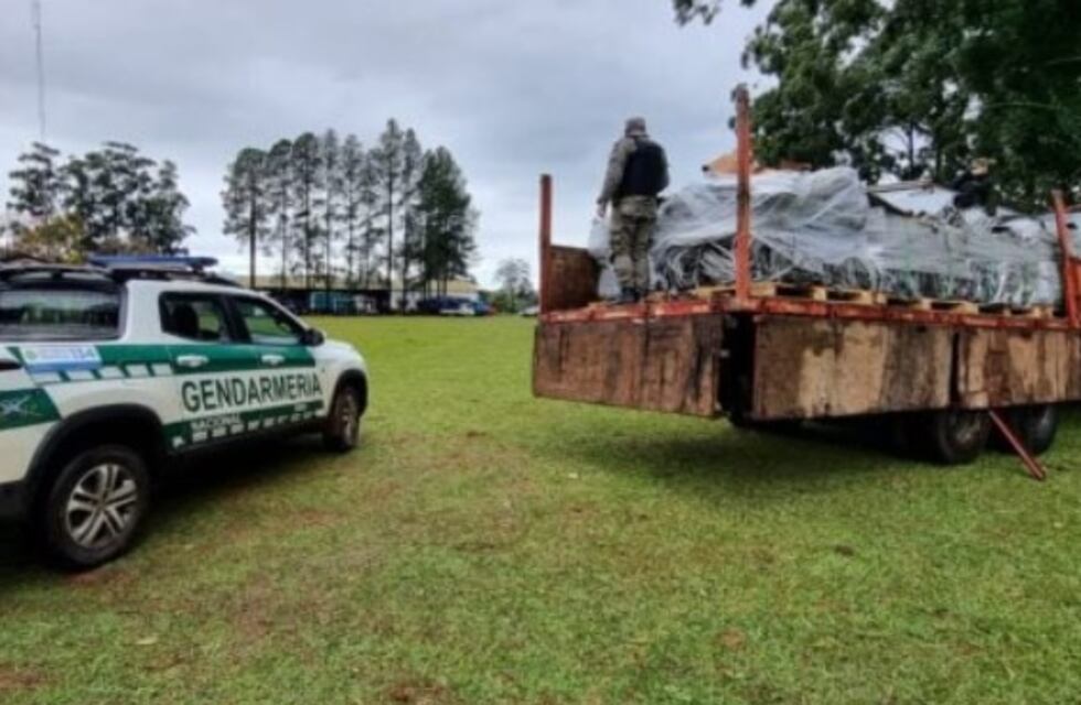 Contrabando en Bernardo de Irigoyen: secuestran un camión repleto de cables de alta tensión con un valor millonario