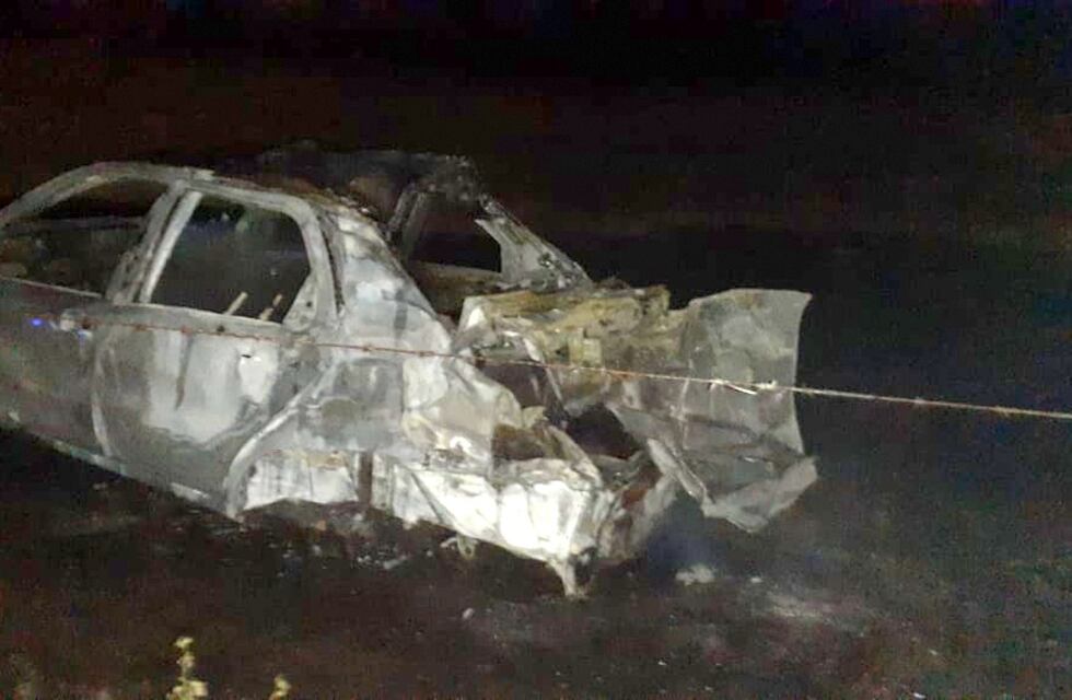 Dos tresarroyenses fallecidos tras el vuelco e incendio de un auto en la Ruta 3