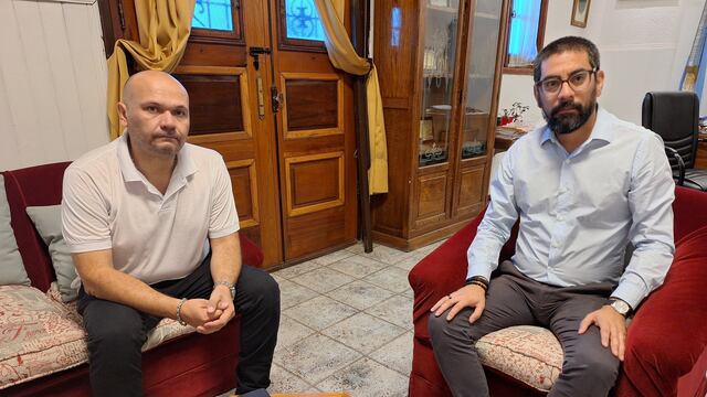 Rodrigo Aristimuño recibió a Pablo Mendoza por los contratos no renovados en Puerto Belgrano.