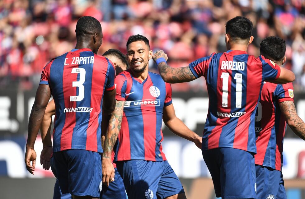 San Lorenzo busca salir del caos y visita a Unión por la Copa de la Liga Profesional