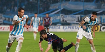 Atlético Tucumán vs Talleres (telam)