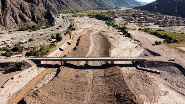 El nuevo puente inaugurado en Purmamarca, cercano al Tren Solar y al barrio Coquena.