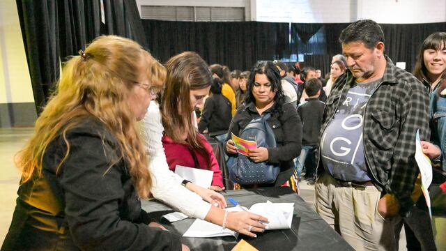 Becas Utiles 2023 en Arroyito