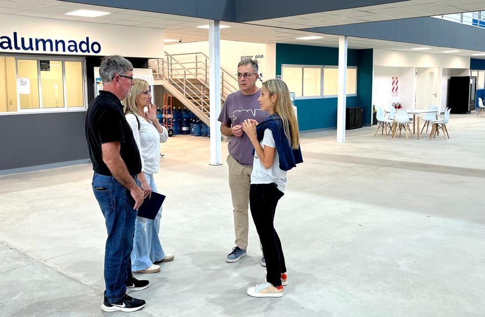 El Intendente recorrió el nuevo edificio de la UNRaf