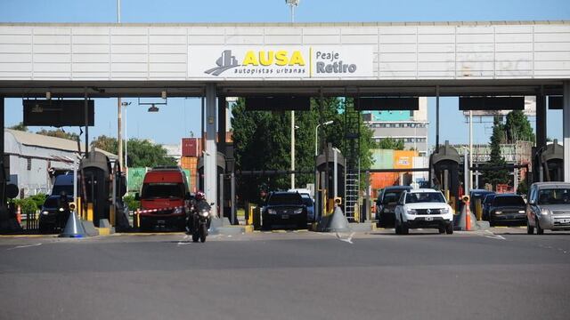 Peaje en la autopista Illia, en la Ciudad de Buenos Aires. (Clarín)