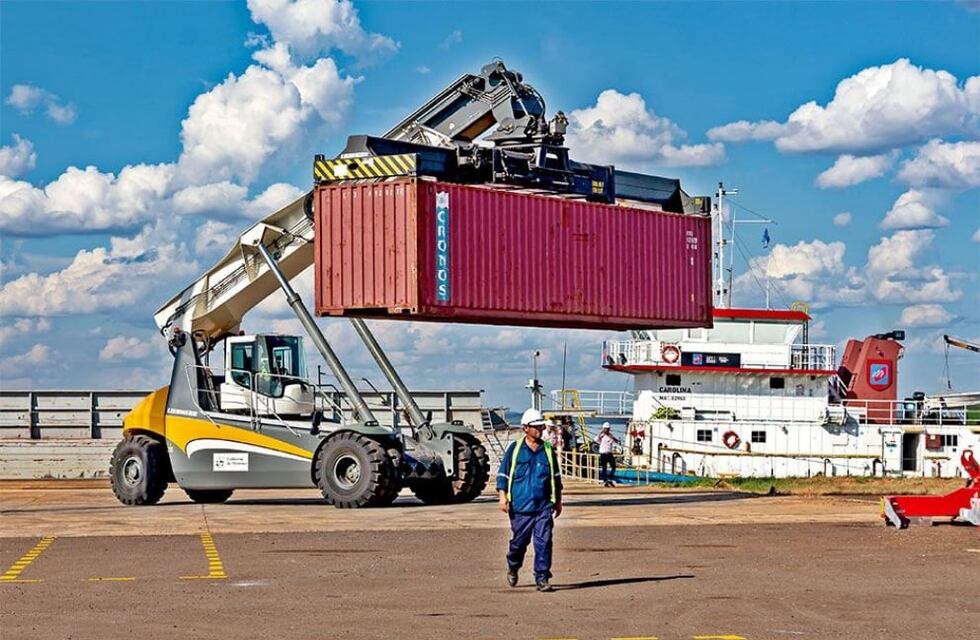 Tras 45 años, vuelve a funcionar el puerto de Posadas