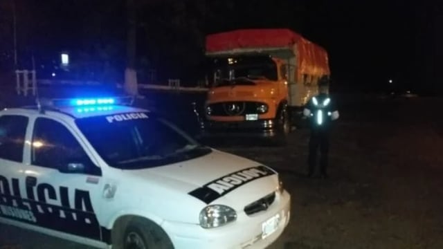 Secuestran contrabando de maíz en Dos de Mayo.