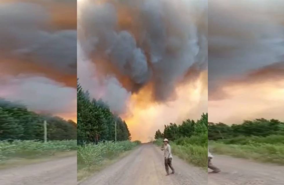 La foto viral de la bombera correntina que rescató a un nene en un incendio