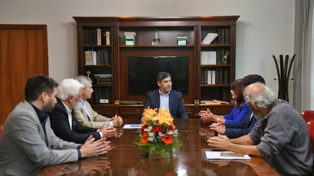 El vicegobernador Miguel Acevedo presidió una reunión