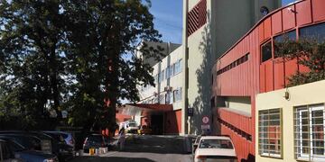 HOSPITAL DE URGENCIAS. En una imagen de abril pasado. Allí fueron atendidas 474 consultas entre el 22y 25 de este mes (José Hernández/Archivo).