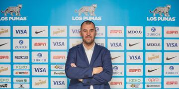 Michael Cheika fue presentado como nuevo entrenador de Los Pumas.