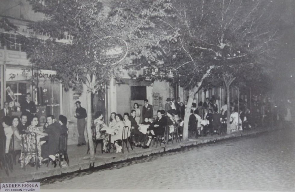 Colorinches tresarroyenses: Vermouth con papas fritas