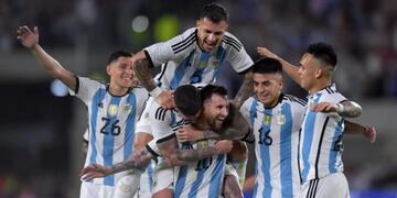 Tabla de posiciones: qué necesita la Selección Argentina para quedar primera en su grupo.